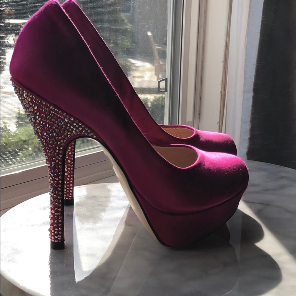 Steve Madden Party-R